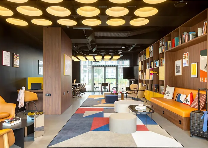 Moxy Paris Clamart