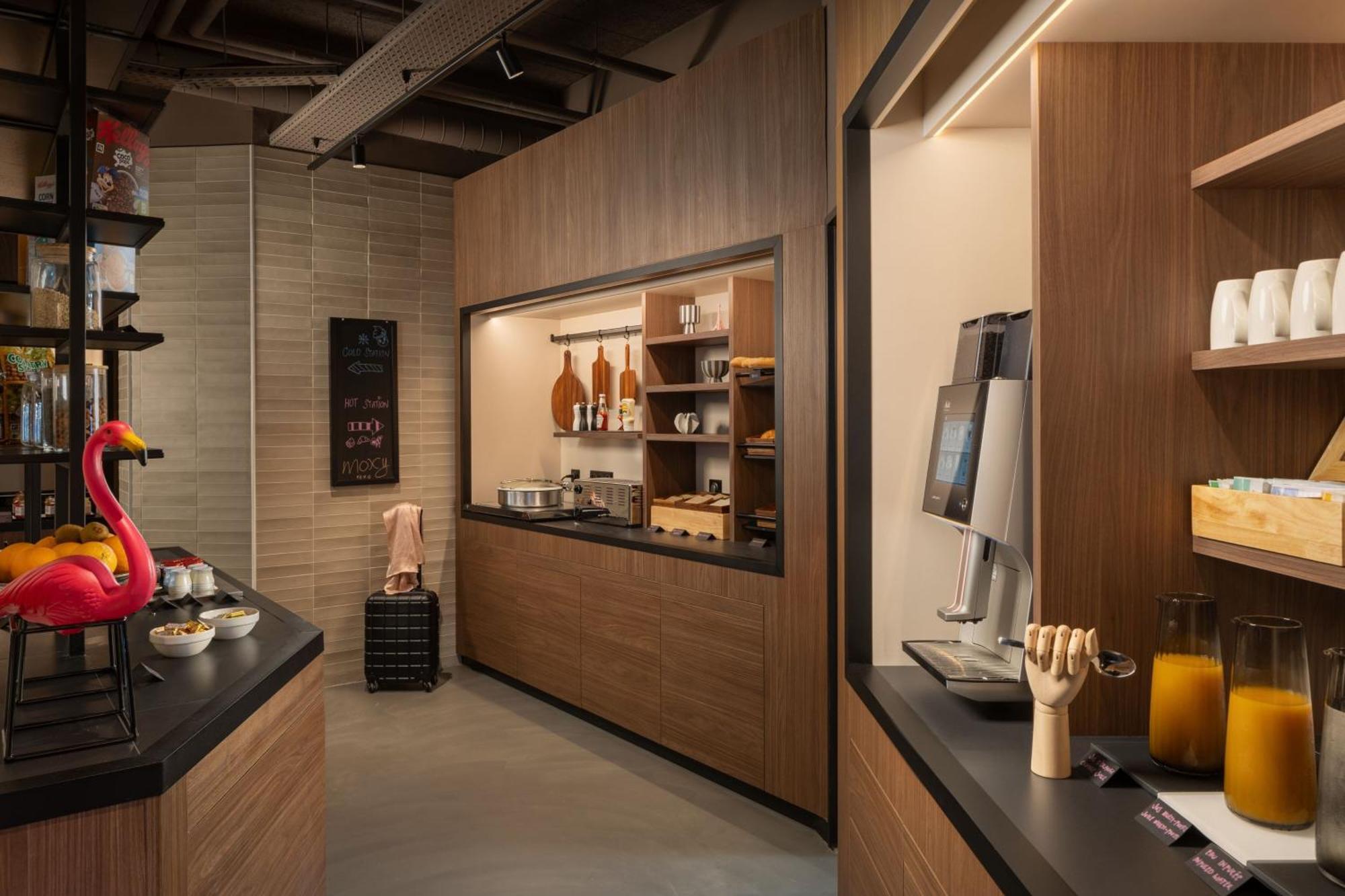 Hotel Moxy Paris Clamart