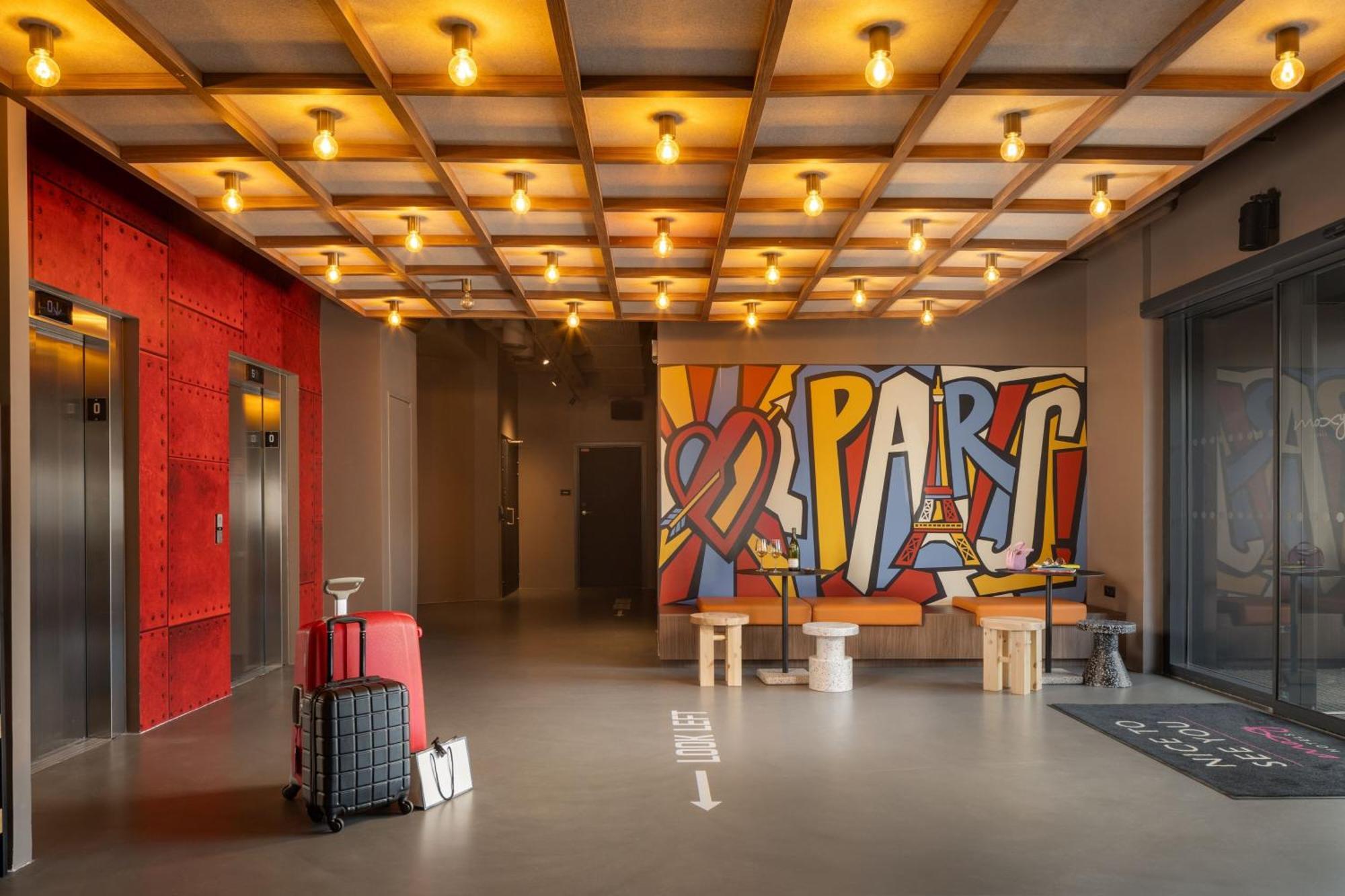 Hotel Moxy Paris Clamart