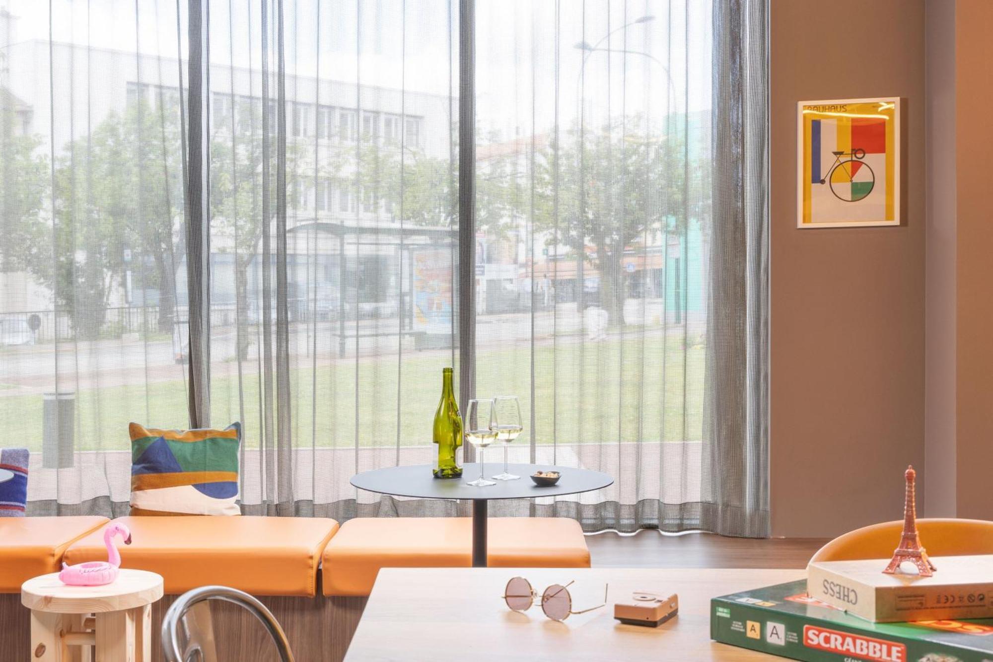 Hotel Moxy Paris 3*